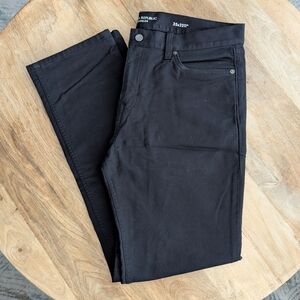 Banana Republic Traveler Chino Jeans In Black